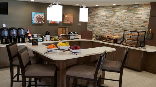 Southgate Hotel | Staybridge Suites - Southgate - Detroit Area by IHG