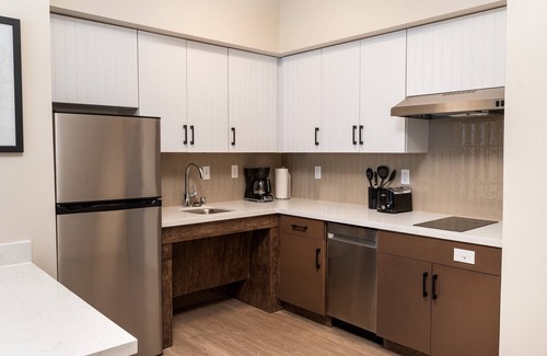 Temecula Hotel | Staybridge Suites Temecula Wine Country by IHG