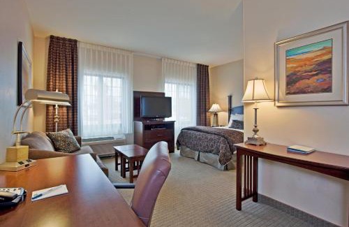 Tucson Hotel | Staybridge Suites Tucson Airport by IHG