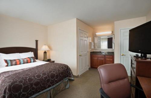 Tucson Hotel | Staybridge Suites Tucson Airport by IHG