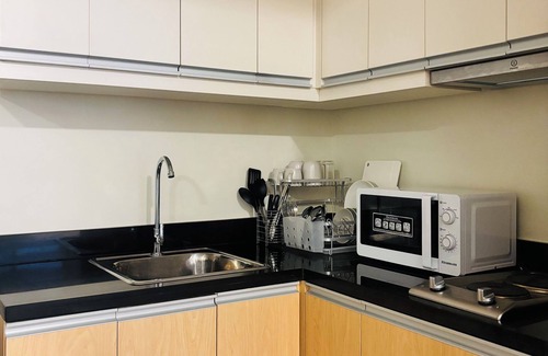 Iloilo Condo | Staycation Champ Close to Your Heart