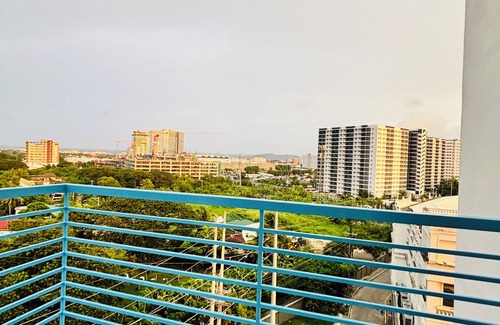 Iloilo Condo | Staycation Champ Close to Your Heart