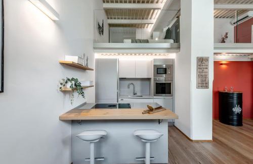 Zona Farini Apartment | StayEasy Bernina - Design Loft, metro and free parking
