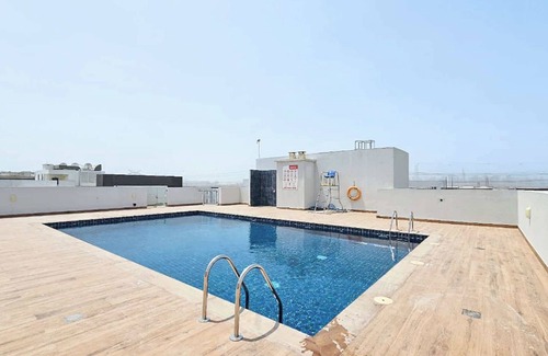 Jumeirah Village Triangle Apartment | StayShort - Cozy 1BR in JVT with Gym and Pool Access - Sleeps 2!