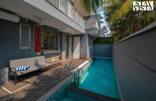 Vagator Villa | StayVista at Casa Vida Zen with BBQ, Pool, WiFi