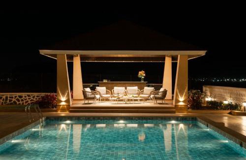 Kune N.m. Villa | StayVista at Dolce Montagna w Pool, Karaoke & Bar