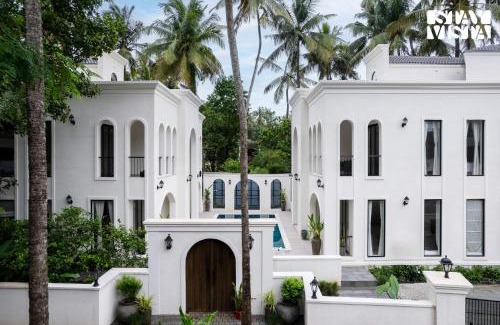 Calangute Villa | StayVista at Roźe Home with Open Terrace, Pool & Pet Friendly