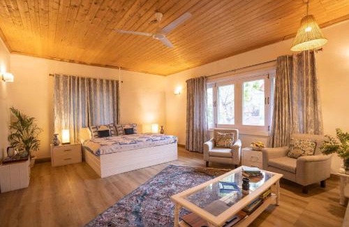 Srinagar Villa | StayVista at Waterside Estate