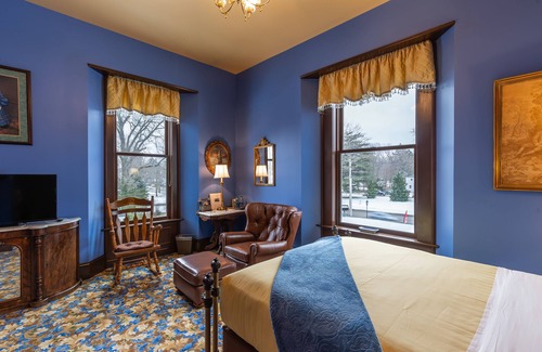 Painesville Hotel | Steele Mansion