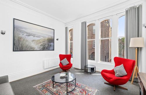 Montrose Apartment | Steeple View Apartment - Cosy 1 bed in Montrose