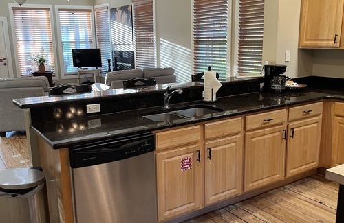 Steinhatchee Resort | Steinhatchee Landing Resort-Serendipity #48-Dog Friendly-*THIRD NIGHT FREE*