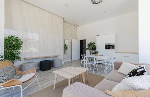 Palma-Palmilla Apartment | Stellar Martiricos-La Roca 1BR w/Pool, Gym & Doorman, by Blueground