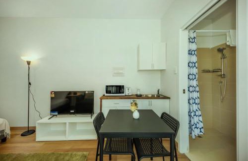 Adelaide Central Business District Cabin | Stellar Residence #3