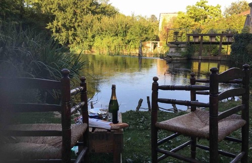 Verteuil-sur-Charente House | Step back in time,beautiful restored village property in the centre of Verteuil.