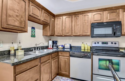 Blue Eye Condo | Step Inside! You Will Find Tranquility and Refuge at this Cozy Studio Condo!