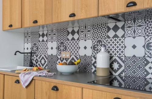 Enfants-Rouges Apartment | STEP INTO TIMELESS PARISIAN CHARM IN THE VIBRANT HISTORIC LE MARAIS -RUE CHARLOT