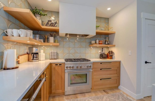 Ogunquit House | Steps Away from the Beach and Downtown!