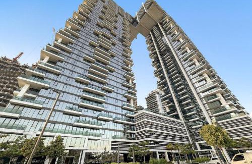 Bur Dubai Apartment | Steps from the Metro & Sheikh Zayed Road, close to World Trade Center, with amazing Dubai Frame views!