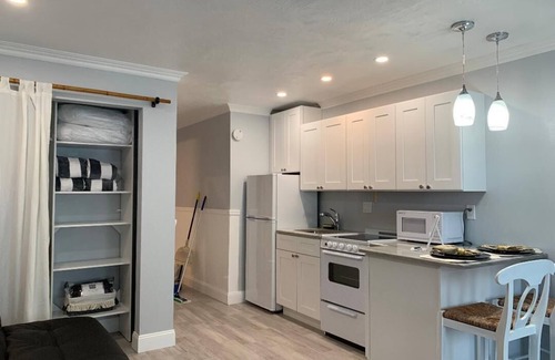 Daytona Beach Shores Apartment | Steps to a beautiful beach Gorgeous Ocean Views!