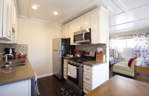 Ocean Beach Apartment | Steps to Beach! Newly Updated, Pet-Friendly & Highly Rated – Top floor 2103
