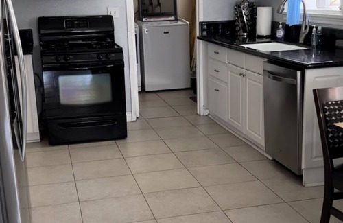 West Newport Condo | Steps to Sand, Newport Beach, Californian small dog ok