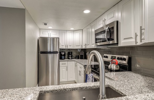 Palm Beach Shores Condo | Steps to Shore: Condo w/Patio in West Palm Beach!