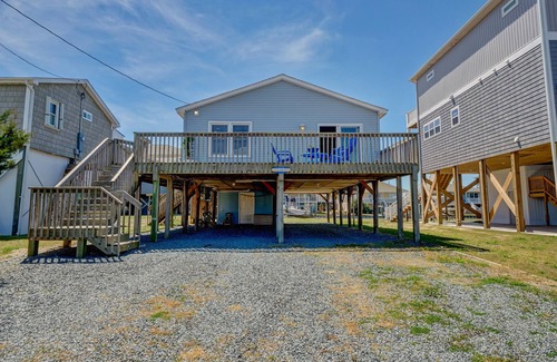 Topsail Beach House | Steps to the beach. Canal front with new dock. Clean, Cozy Getaway.