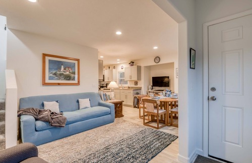 Nelscott House | Steps to the beach, ocean view, deck, BBQ, pet friendly with a fenced in yard