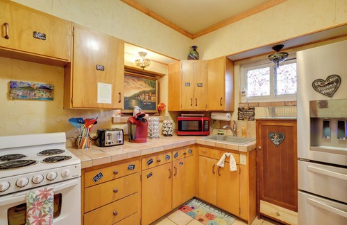 Downtown Reno House | Steps to Truckee River Walk: 'Rose Cottage'