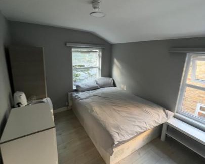 Shepherd's Bush House | Sterne Street