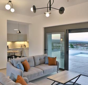 Kimouriotis Villa | Sternes Tropicana Executive Villa with pool, by Comfortbnb