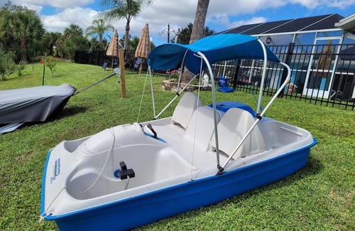 Port Charlotte - Charlotte Harbor House | steve and cori's tropical king suite 2