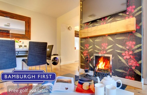 Adderstone House | Stewards Cottage - Three Bedroom House, Sleeps 6