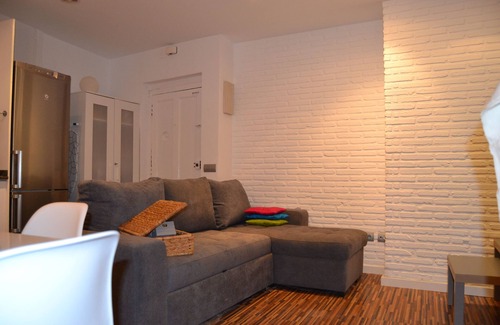 Barrio del Carmen House | Stilish one bedroom apartment in the heart of El Carmen