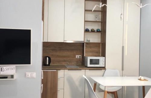 Vesyoloe Apartment | Стильная студия в спокойном месте