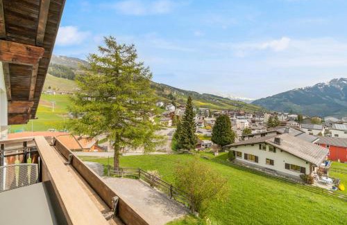 Vella Apartment | Stilvolle 4.5 Zimmer Wohnung nahe der Talstation