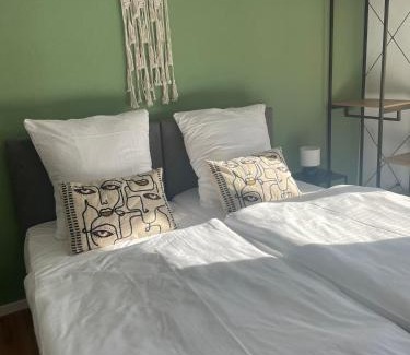 Blaustein Apartment | Stilvolles Haus für Gruppen und Familien, Nahe Ulm, Legoland, Münster, 3 SZ