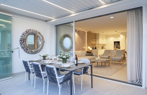 Almunecar House | STO10, Magnificent villa with private jacuzzi and beach club