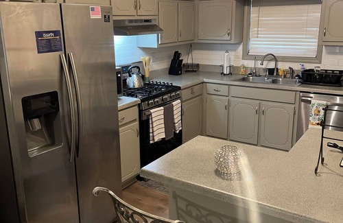 Stockbridge House | Stockbridge Sanctuary: Charming 3-bedroom house in Atlanta Georgia