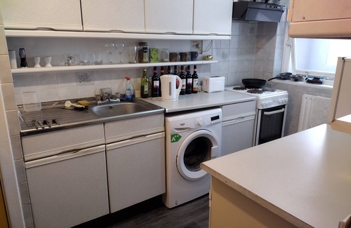 Offerton Apartment | Stockport 11th floor 2 double bed apartment