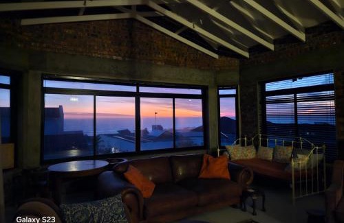Yzerfontein House | Stoepsit