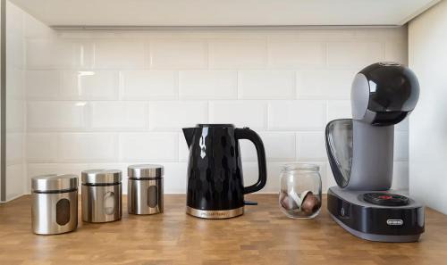 Aylesbury House | Stoke Mandeville House - Sleep 6-8