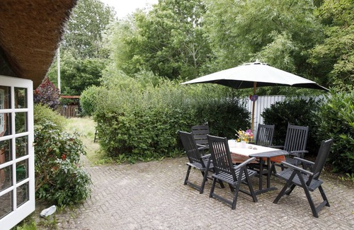 Aeroskobing Cottage | Stokkebyhus - Hygge under the straw roof - on the Danish island Ærø