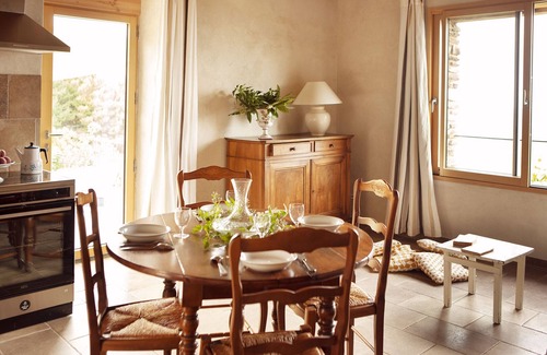 Malbosc Cottage | Stone cottage with a magnificent view of the Cévennes valleys Lune