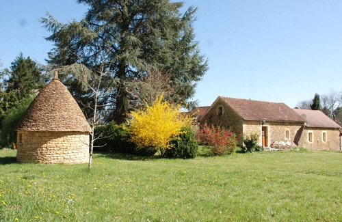 Saint-Vincent-le-Paluel House | stone house in park 3 km Sarlat 3 * swimming pool wifi