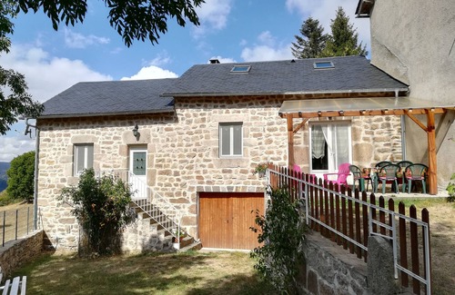 Saint-Leger-de-Peyre House | stone house Saint Léger de Peyre