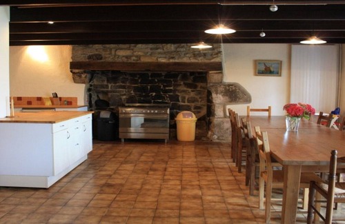 Crozon House | Stone house in the countryside for 11 people