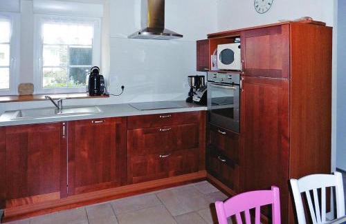 Plobannalec-Lesconil House | Stone House near Torche Beach