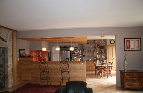 Annonay House | Stone house of character, wooded park, swimming pool, Ardèche