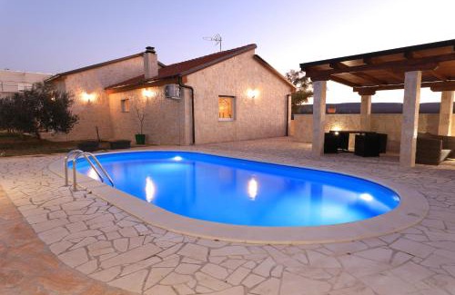 Novigrad Villa | Stone House Pridraga